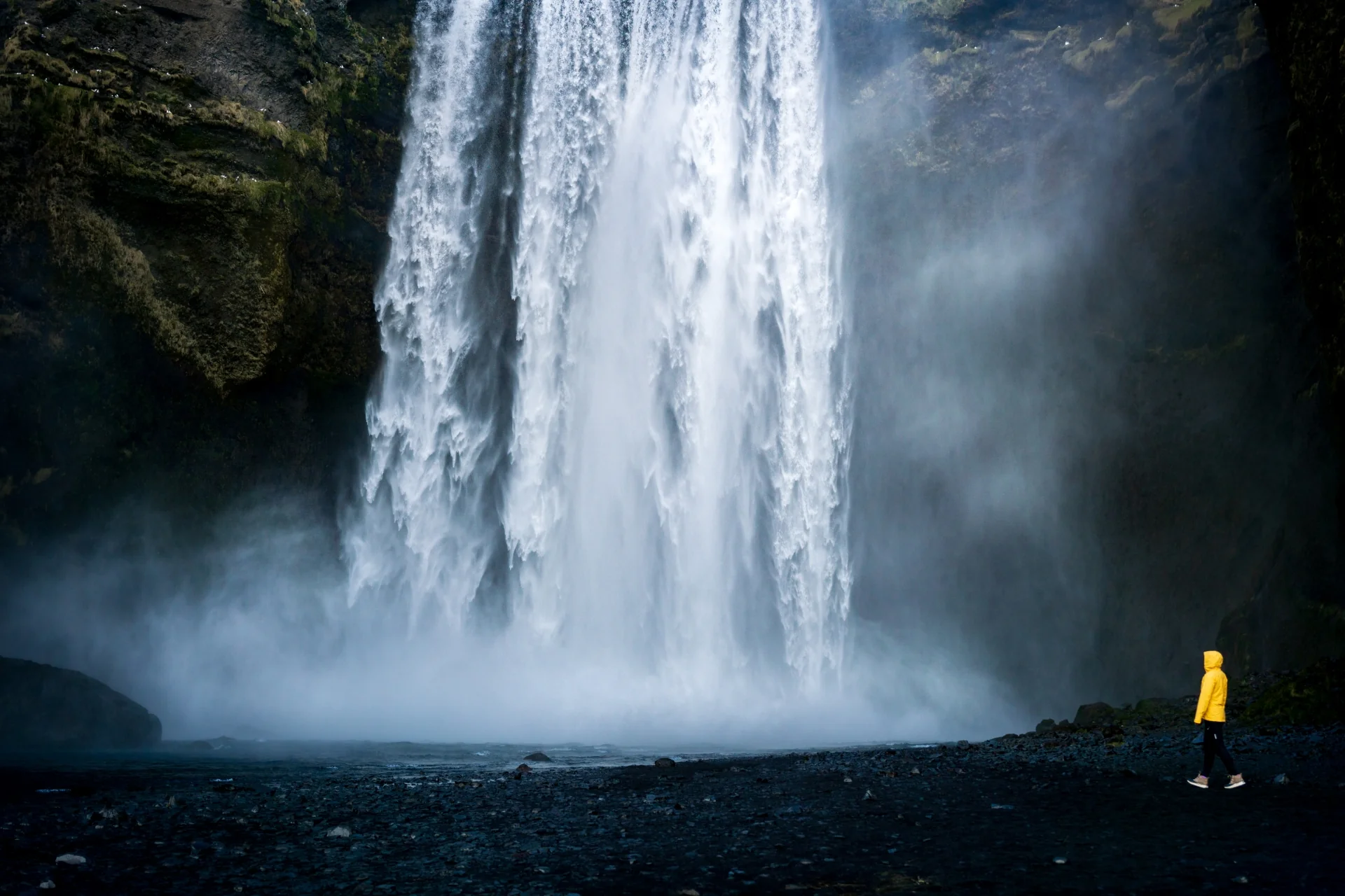 Iceland Backcountry Skiing – Troll Peninsula - Image 12