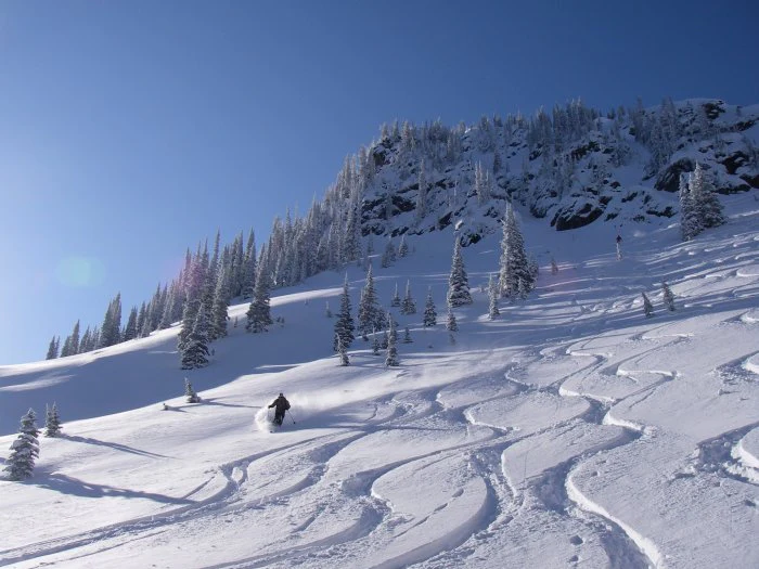 LQ Outpost Backcountry Ski Lodge BC 2027 - Image 9