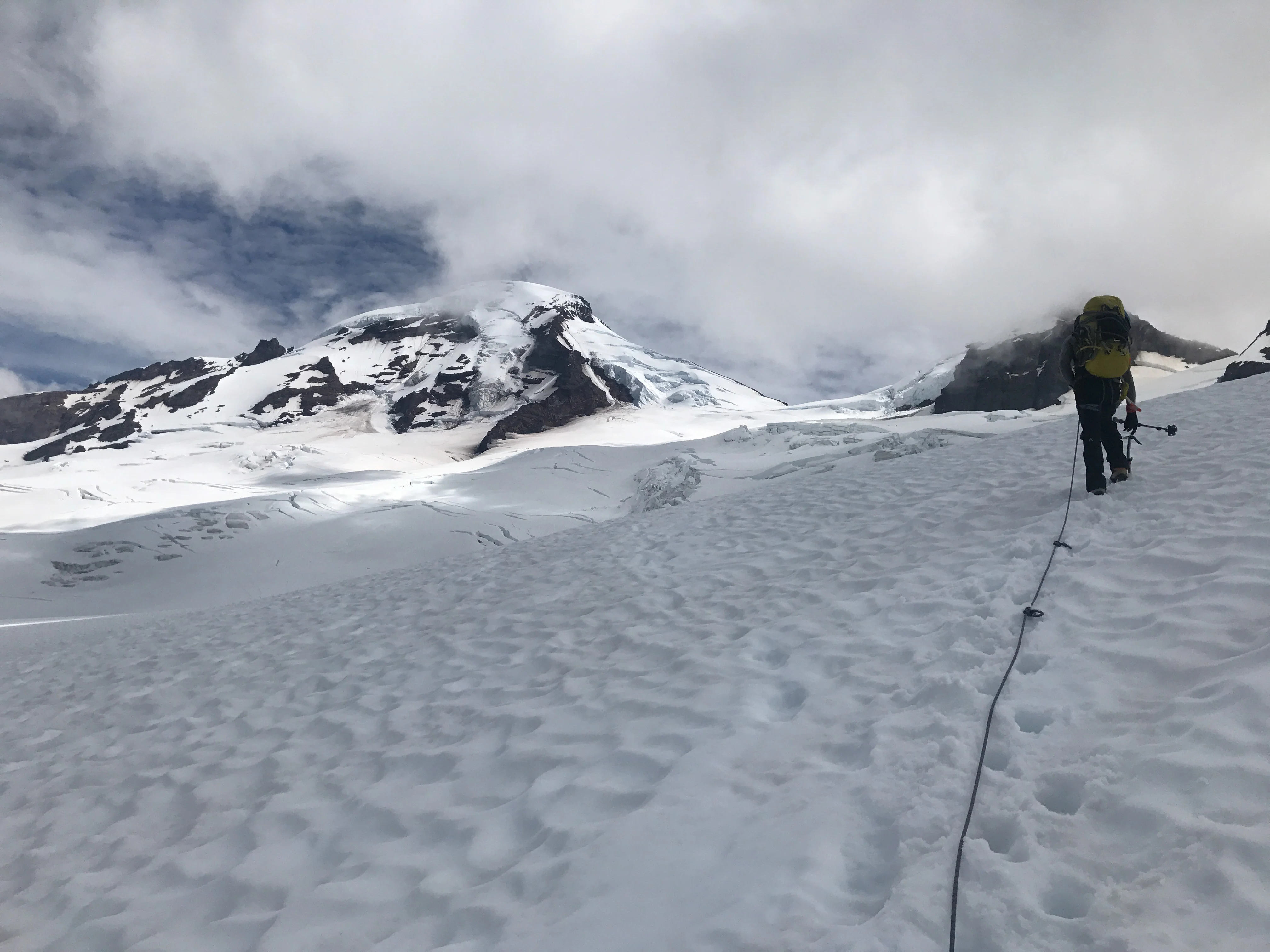 Mt Baker North Ridge Summit Climb - Image 7