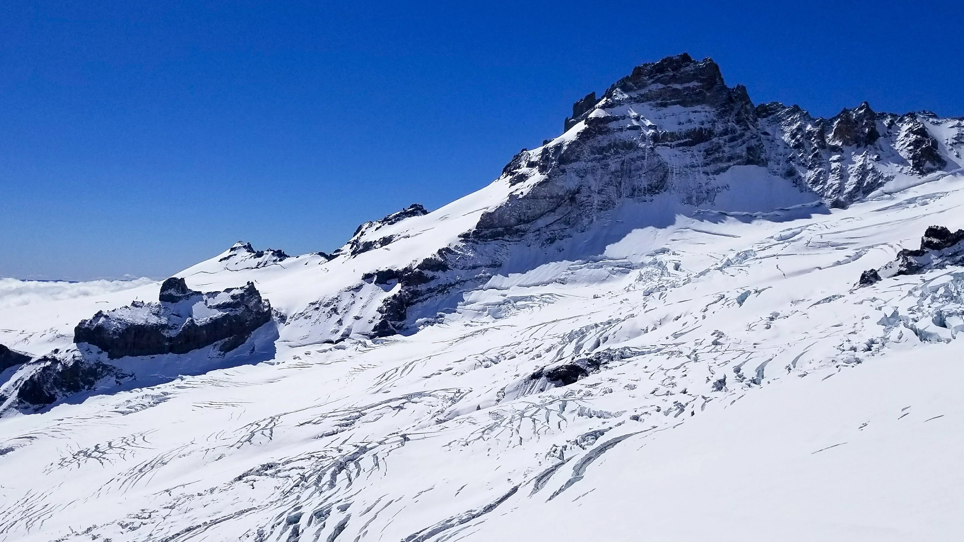 Mt Rainier Summit & Skills Expedition 5 Day - Image 11