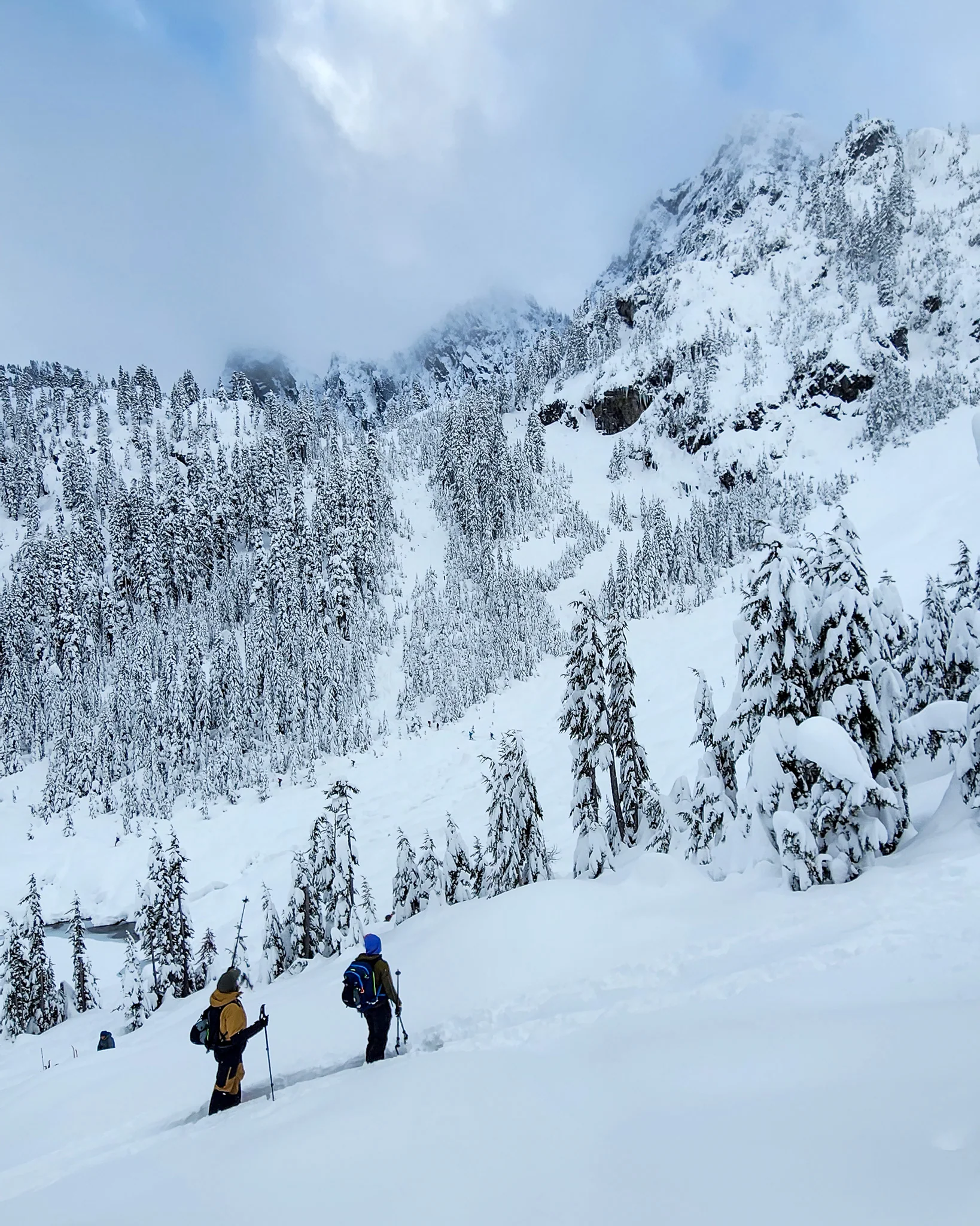 Backcountry Skiing Snoqualmie Pass - Private - Image 3