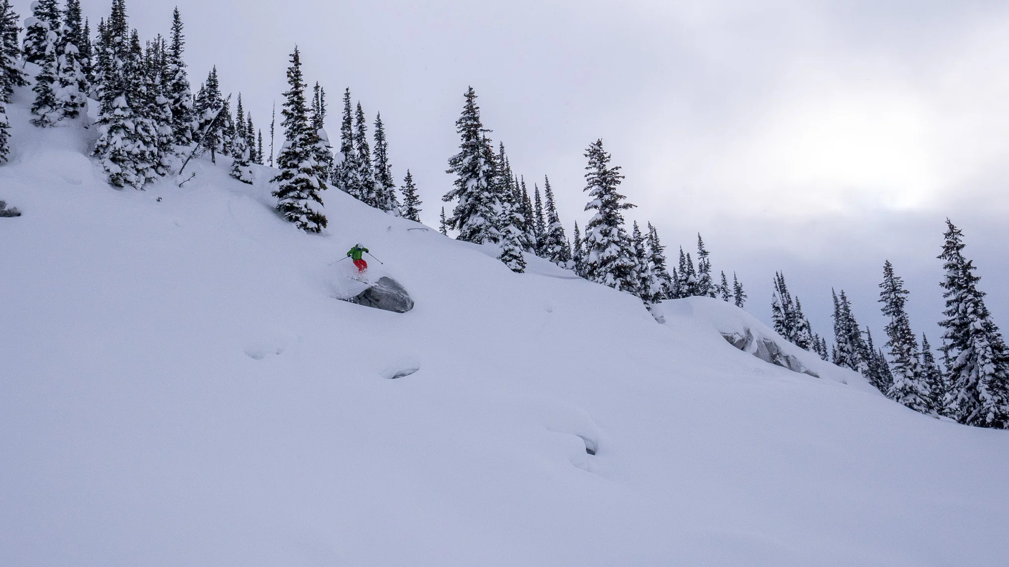 Snowfall Lodge BC - Image 9